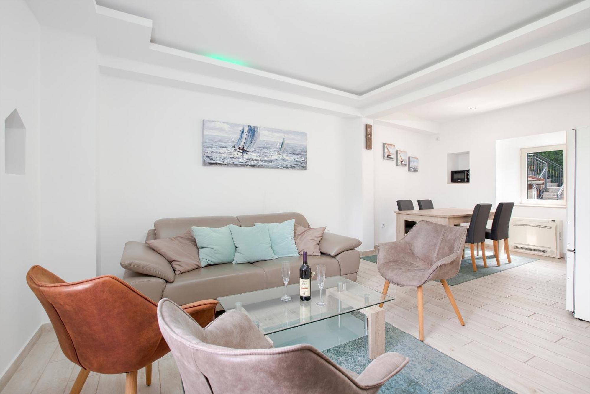 Apartments D&V โกตอร์ ห้อง รูปภาพ