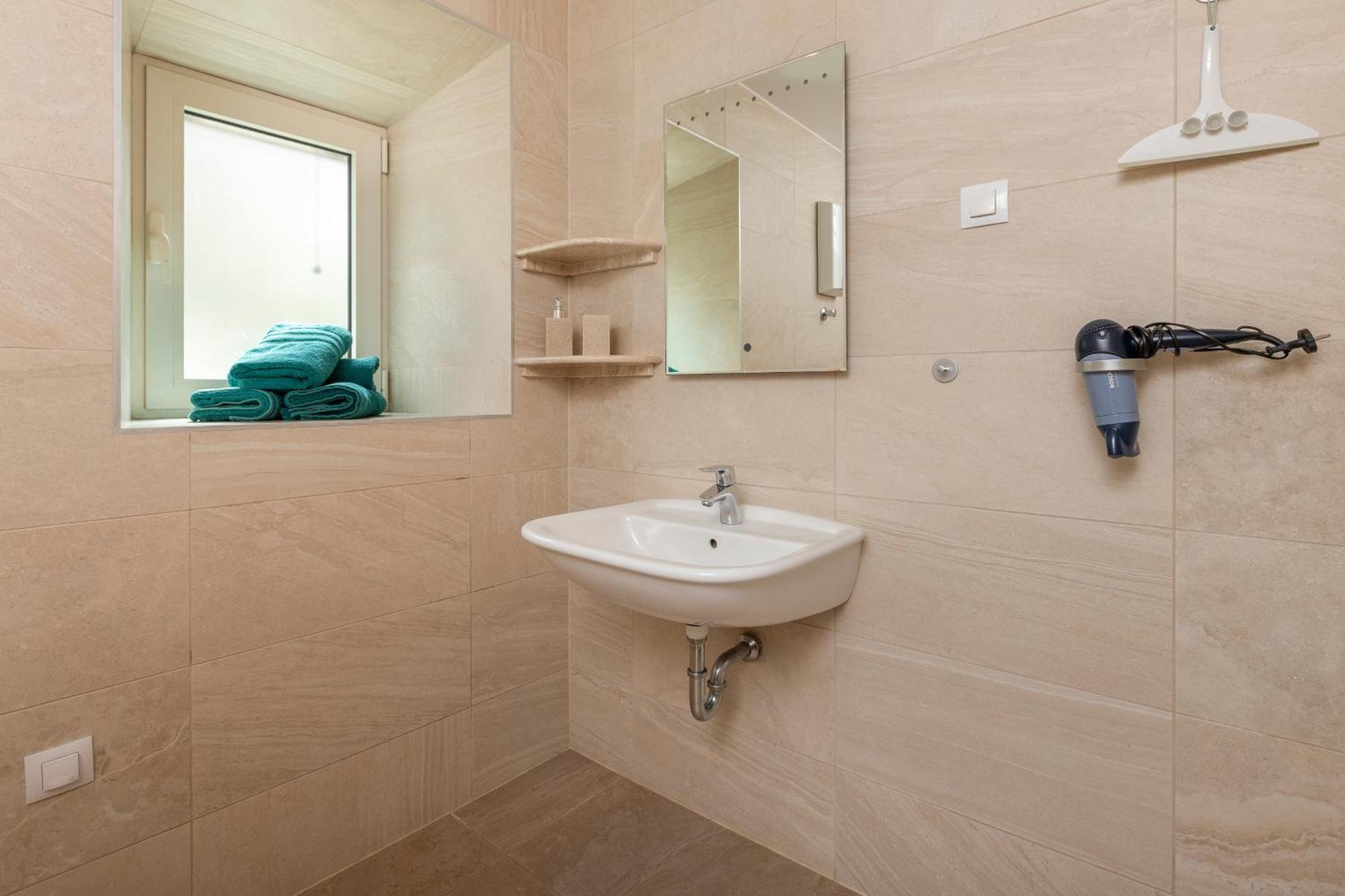 Apartments D&V โกตอร์ ห้อง รูปภาพ